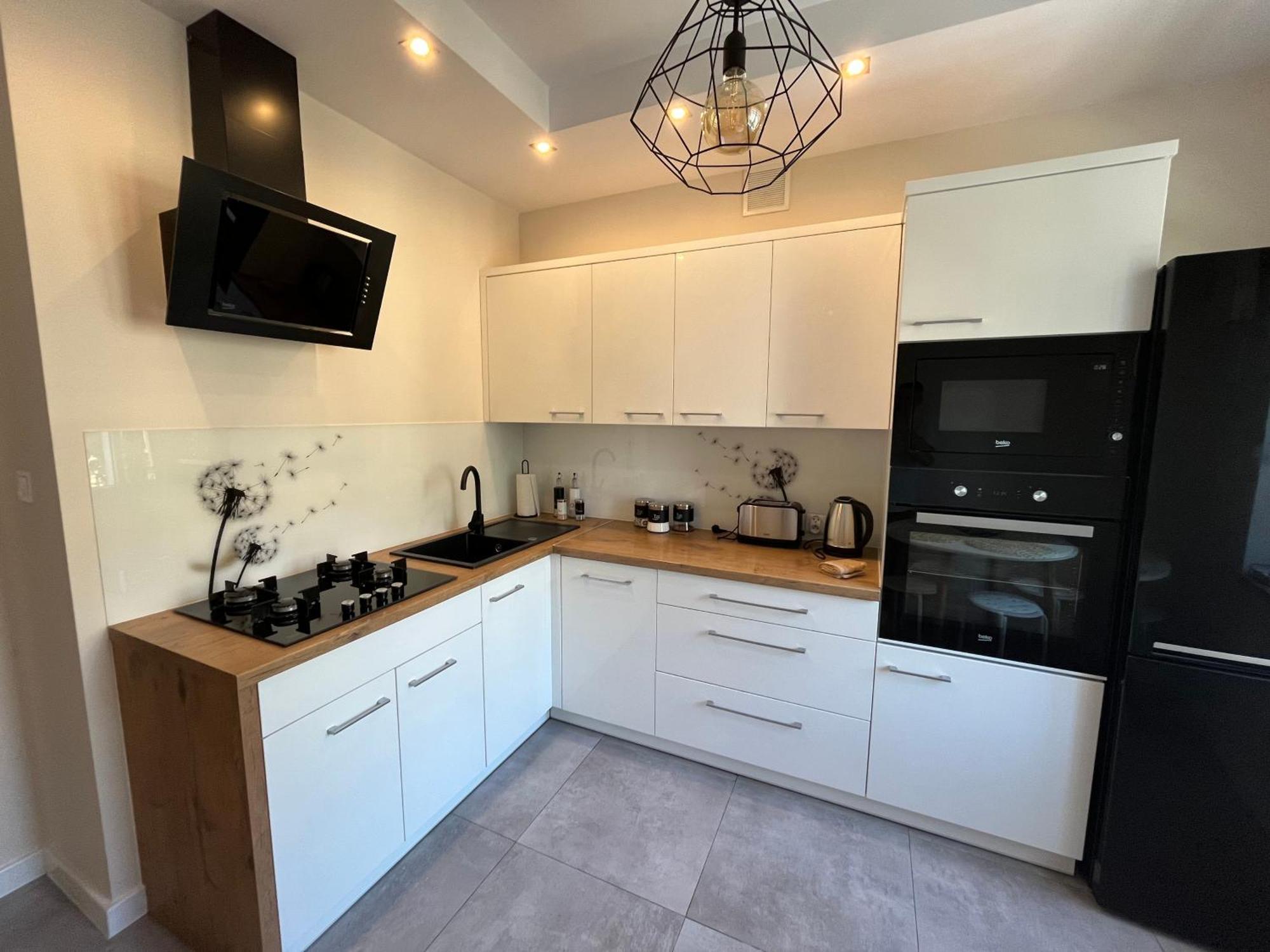 Apartament Sunrise เชสโตฮอวา ภายนอก รูปภาพ